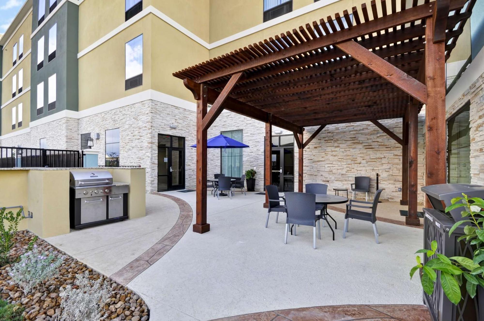 Homewood Suites By Hilton New Braunfels Exterior photo